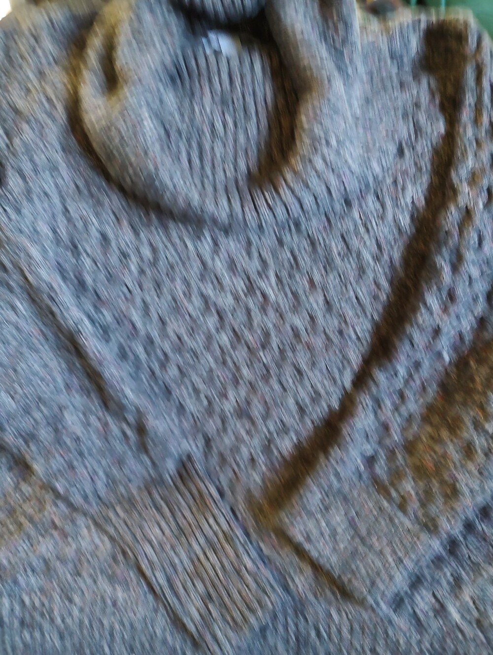 EUC Liz Claiborne Cowl Neck Sweater